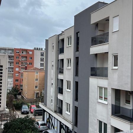 Apartments Holiday Будва Екстериор снимка