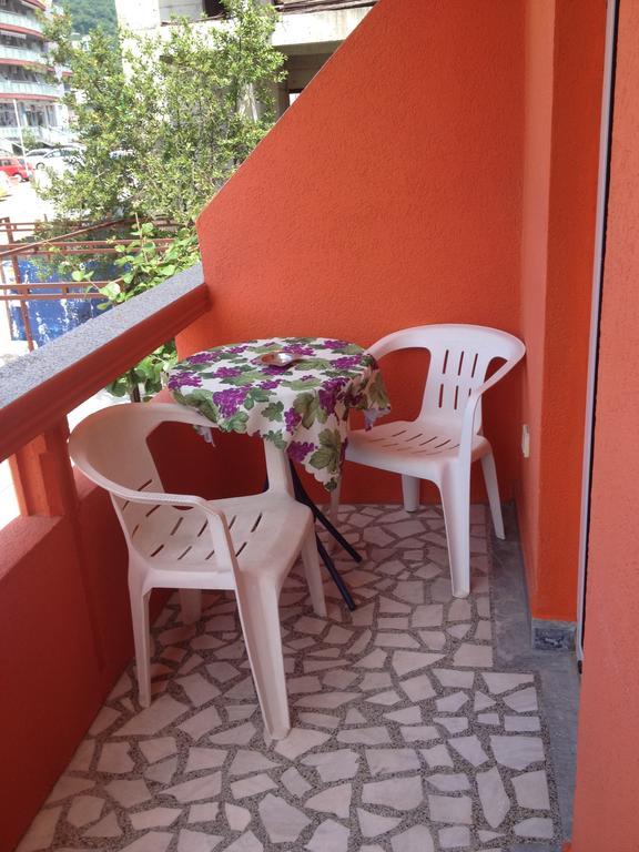 Apartments Holiday Будва Стая снимка