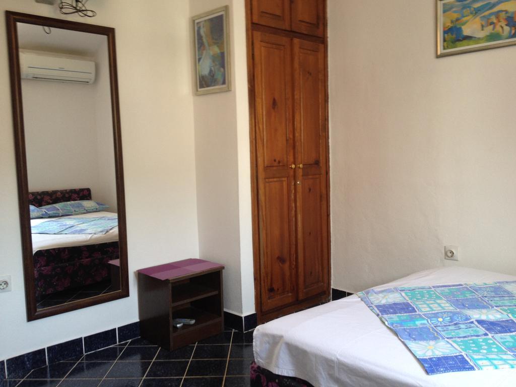 Apartments Holiday Будва Стая снимка