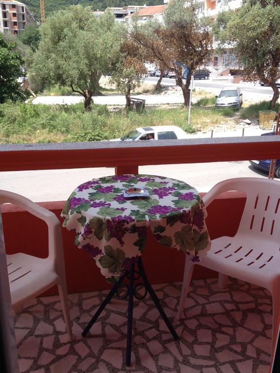 Apartments Holiday Будва Стая снимка