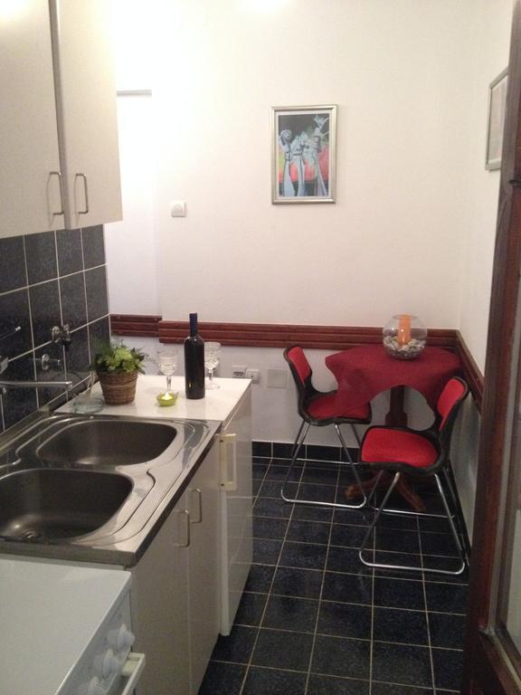 Apartments Holiday Будва Стая снимка
