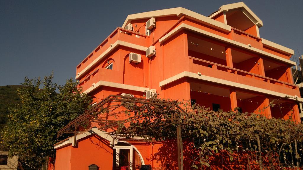 Apartments Holiday Будва Екстериор снимка